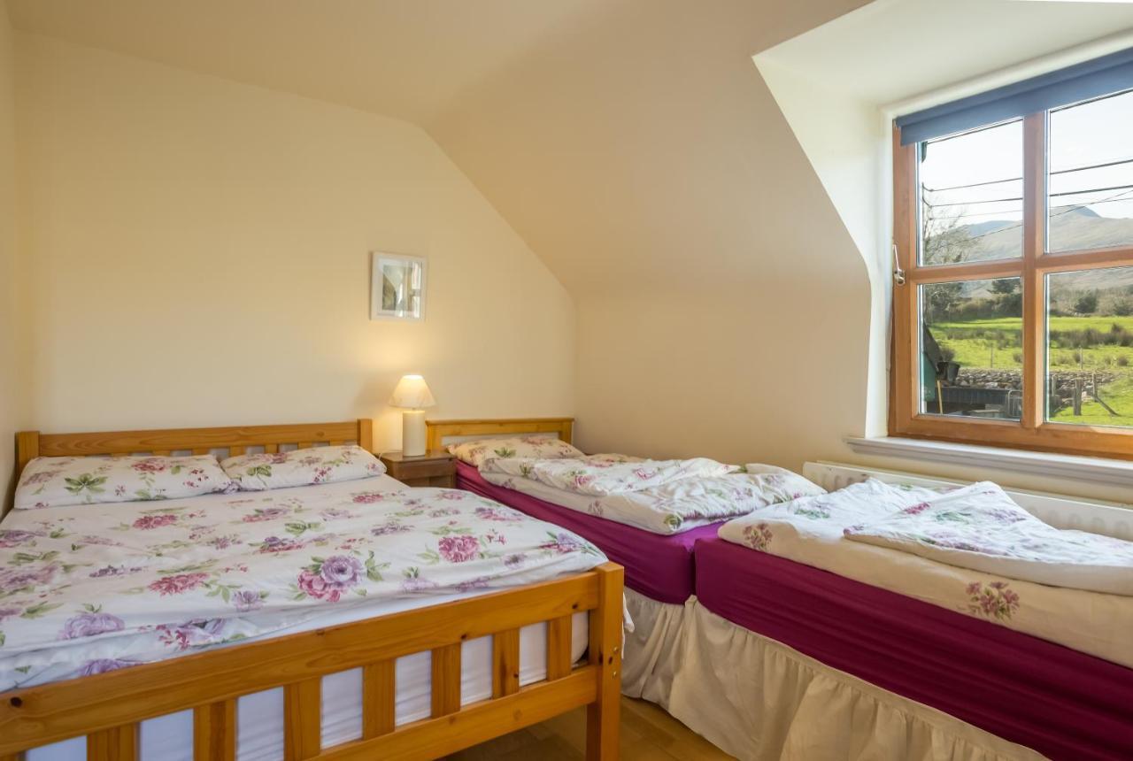 Mount Brandon Hostel Cloghane Kültér fotó